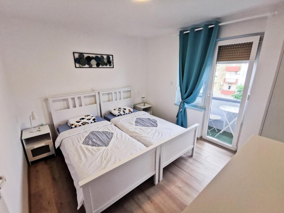 Sea Star Apartment Pola Esterno foto